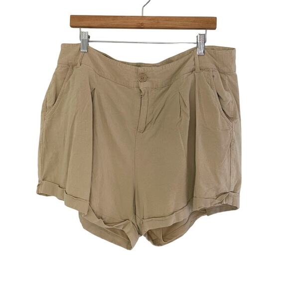 Torrid Rolled Hem Pleated Shorts Tan Size 14 671E - Picture 1 of 9